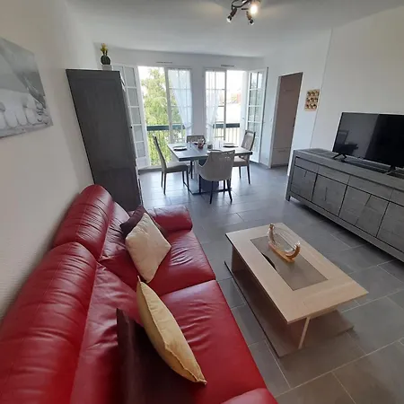 T2 Lumineux Avec Wi-fi Au Centre De - Fr-1-541-124 * 라로슈포세이